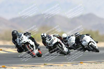 media/Apr-20-2025-CVMA (Sun) [[39090e8767]]/Race 9-Formula LW Twins Shootout/